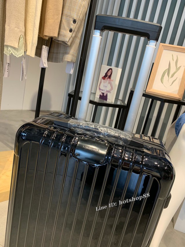 RIMOWA行李箱四輪拉杆箱 日默瓦essential系列超輕拉杆箱行李箱 gdx1501